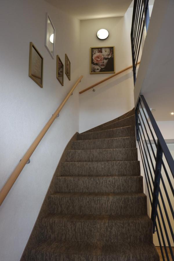 La Clef D'Or Auberge Communale Bursinel Екстер'єр фото